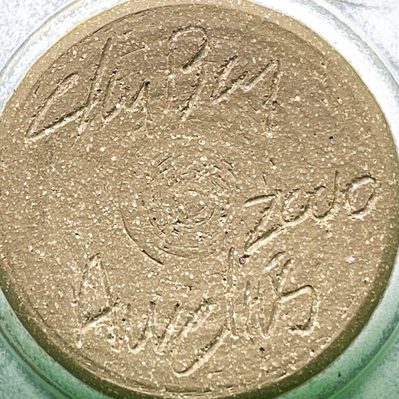 Handmade Signed Studio Pottery Candle Dish 6" Vine & Leaf 2000 Rustic Farmhouse - Picture 7 of 12